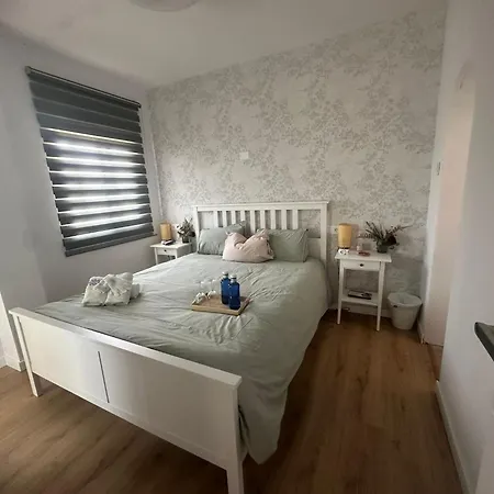 Bed & Breakfast Mayi Gc *